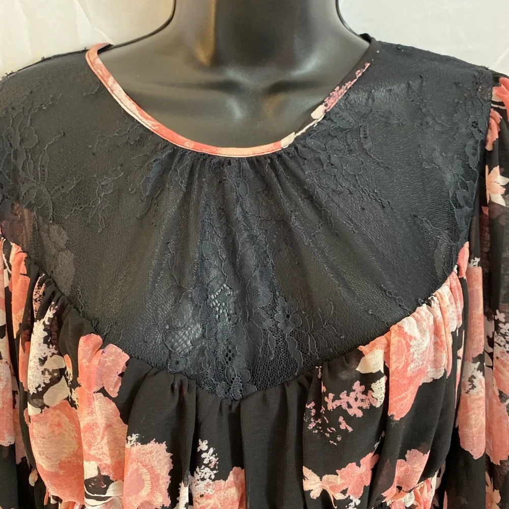 Free People Black and Pink Lace top